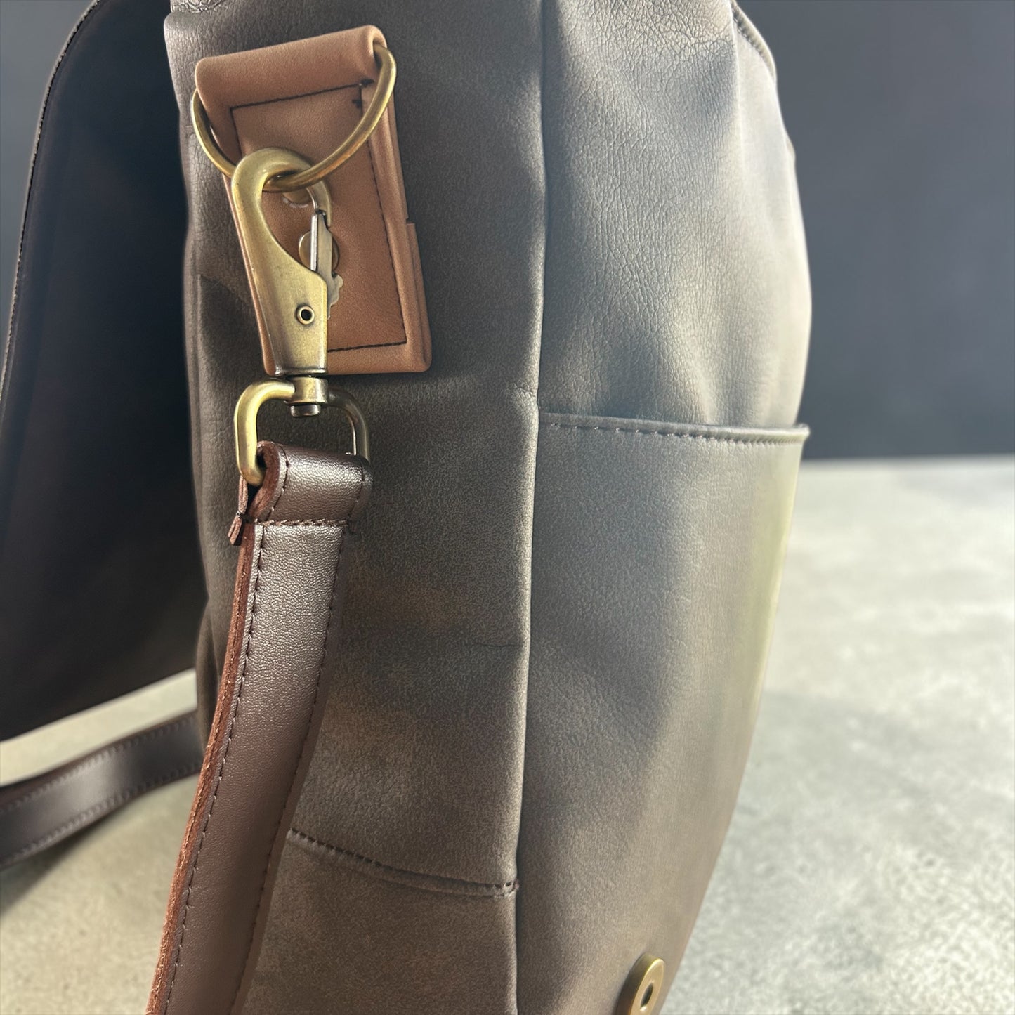 Crown & Cross Messenger