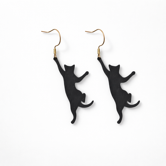 🐾 The Pounce Earrings