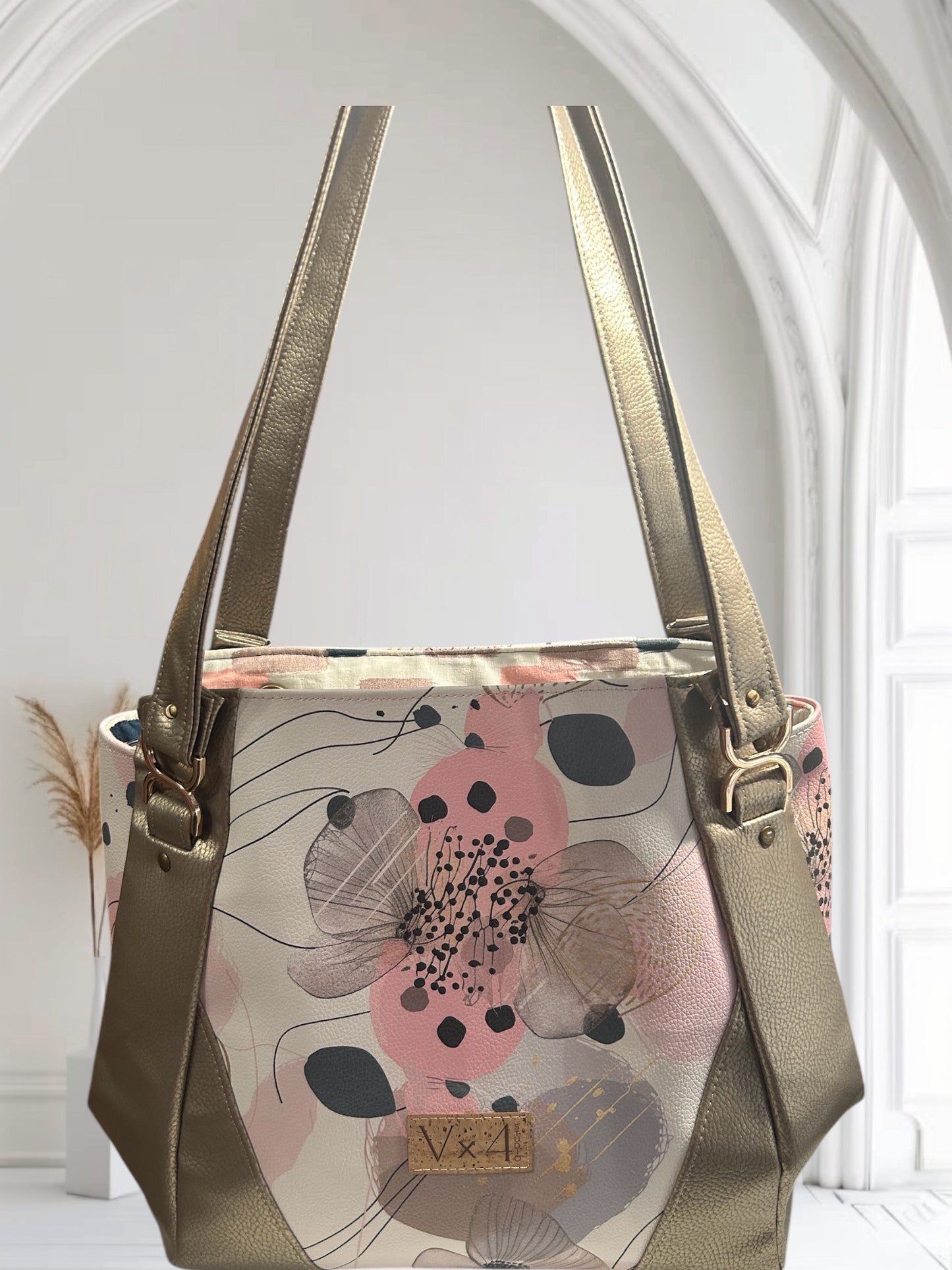Floral Samaren Handbag