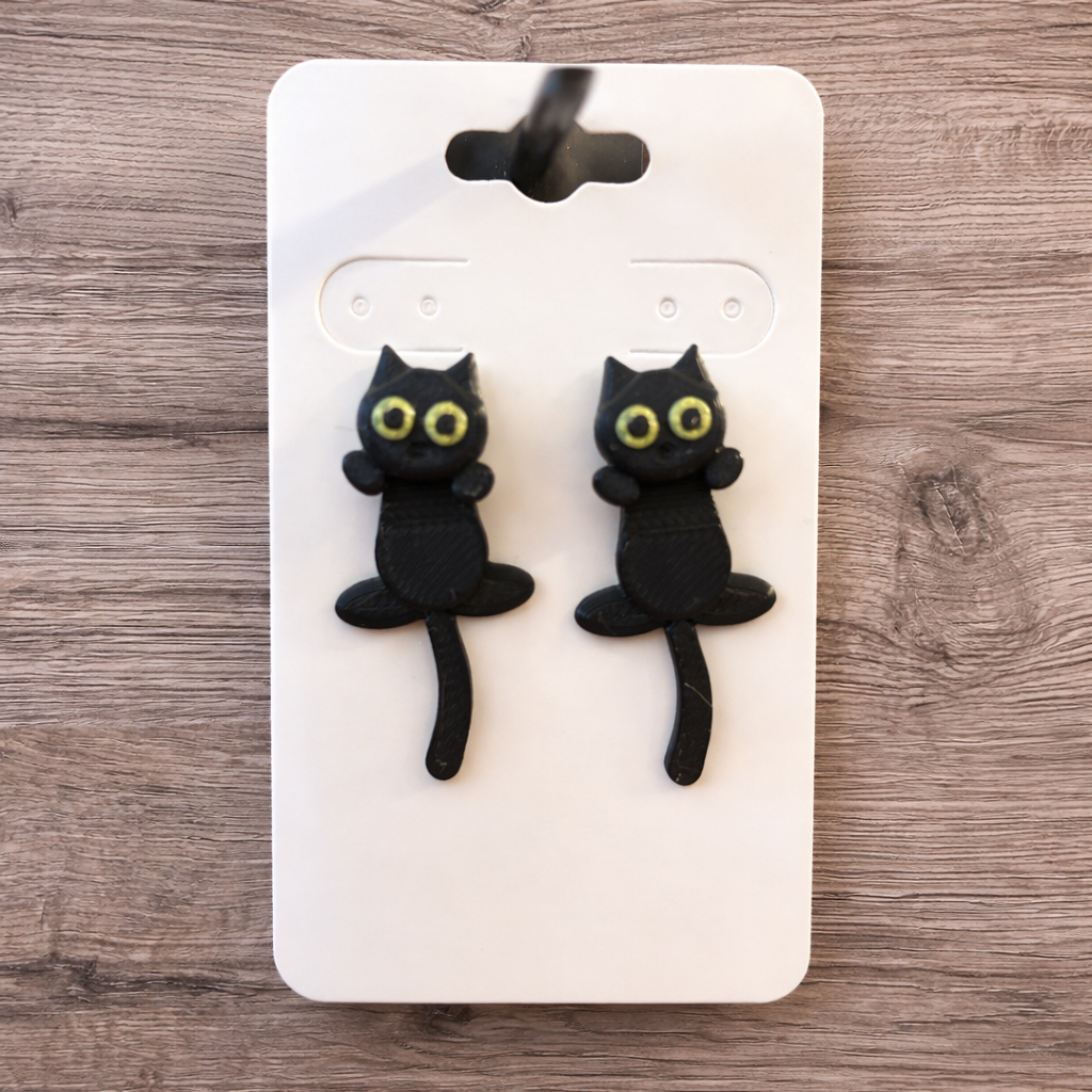 Cat studs